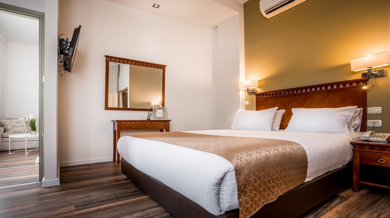 מלון סאטורי – חיפה